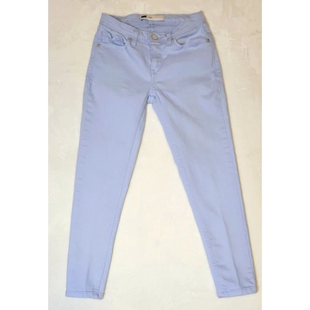 Levi's - Picture 4 of 11